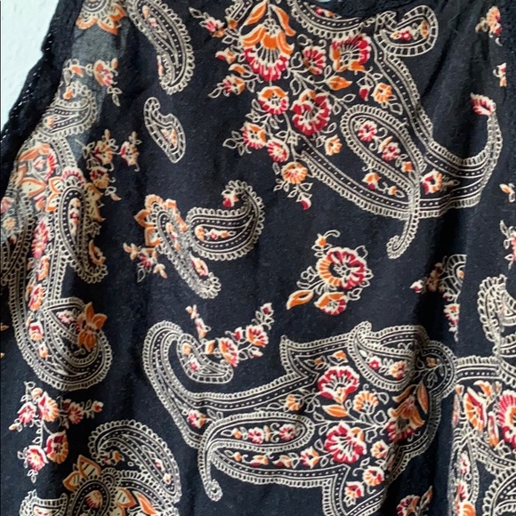 Halter Top - Picture 3 of 3